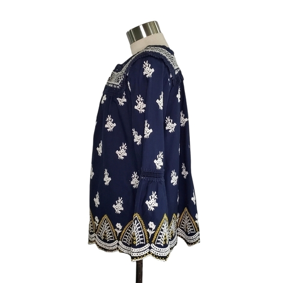 Shoshanna Calah blue embroidered flare sleeve deep V flowy boho top- size S - Picture 5 of 12